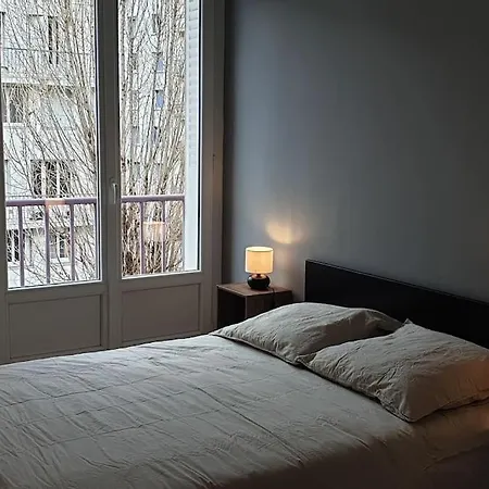 R'apparts T2 Duplex Urbain Grenoble